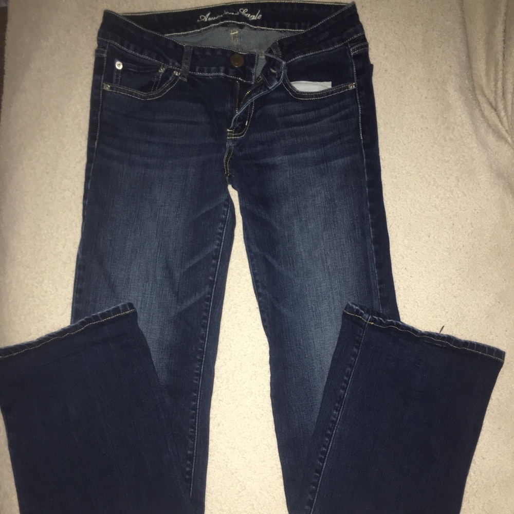 American Eagle dark wash boyfriend jeans